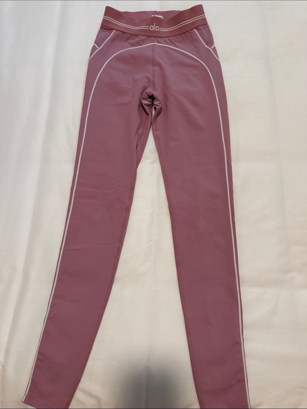 Alo High-Waist airbrush heart throb legging wild rose